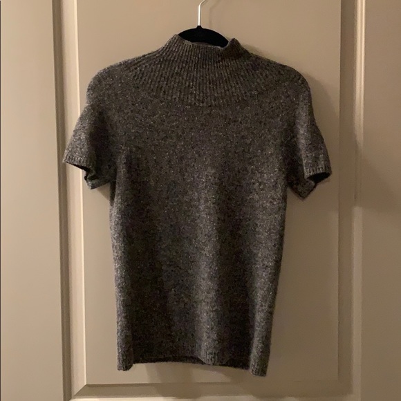 Tahari Sweater - Picture 1 of 4